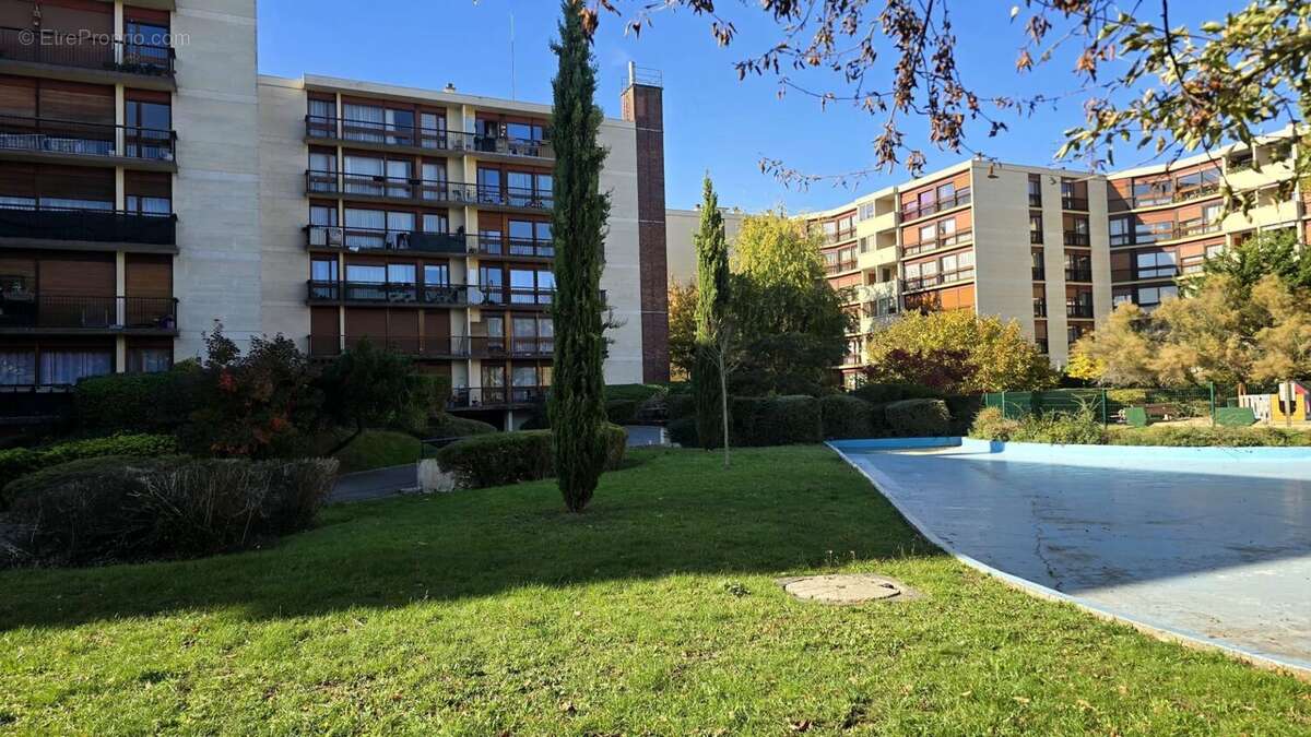 Appartement à RIS-ORANGIS