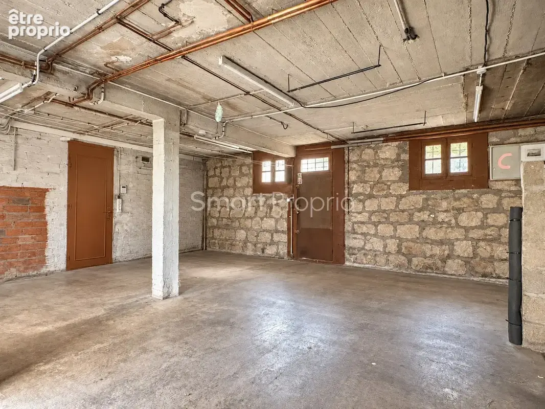 Pavillon individuel avec jardin et grand garage - photo 10