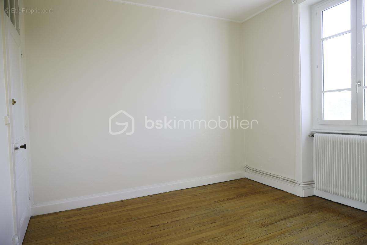 Appartement à TASSIN-LA-DEMI-LUNE