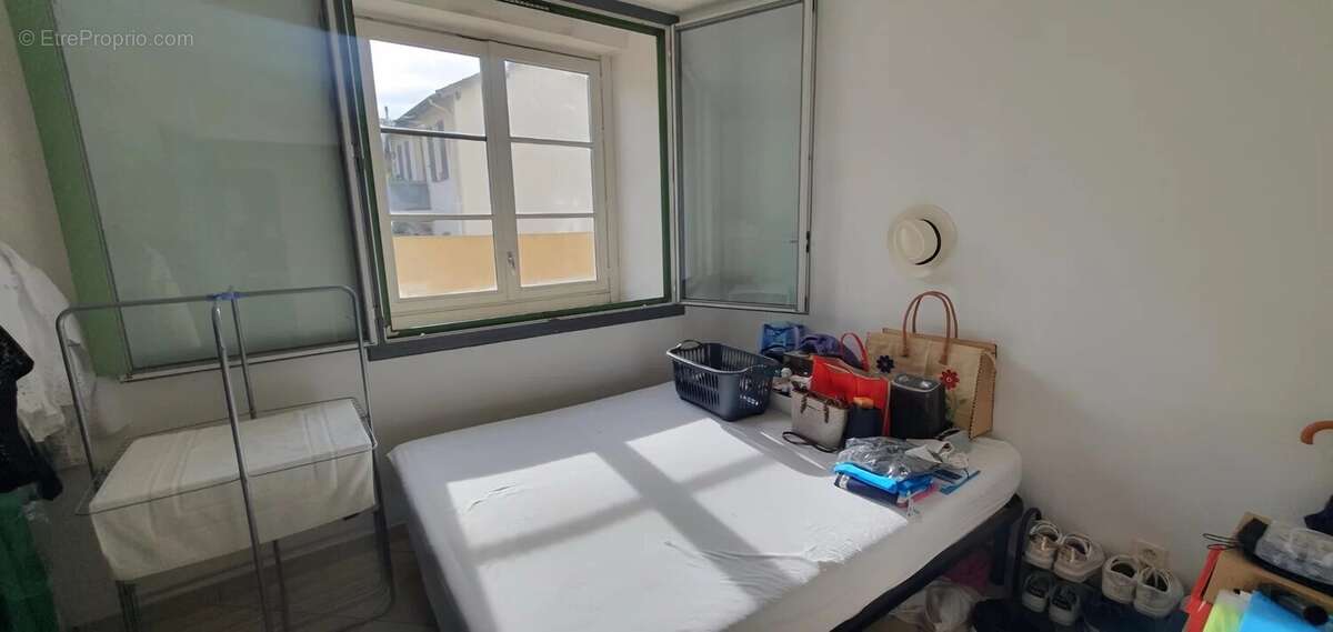 Appartement à VALLAURIS