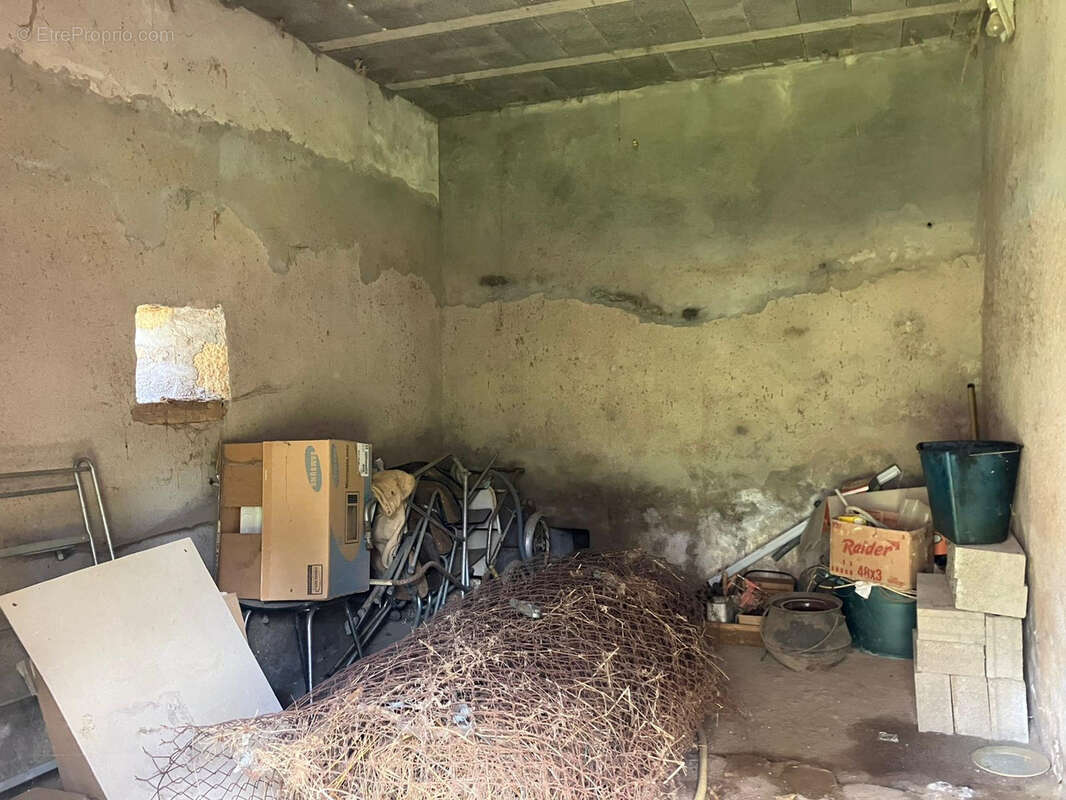 Maison à SAINT-MARCEL-EN-MARCILLAT