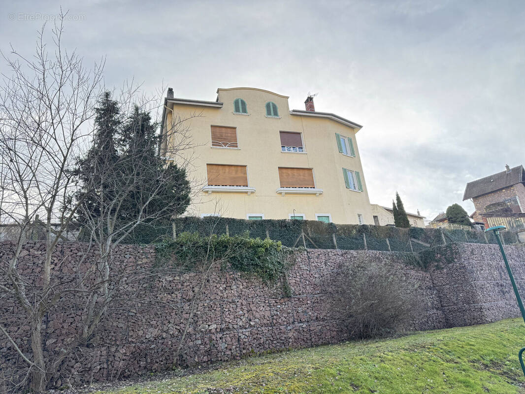 Photo 1 - Maison à AMPLEPUIS