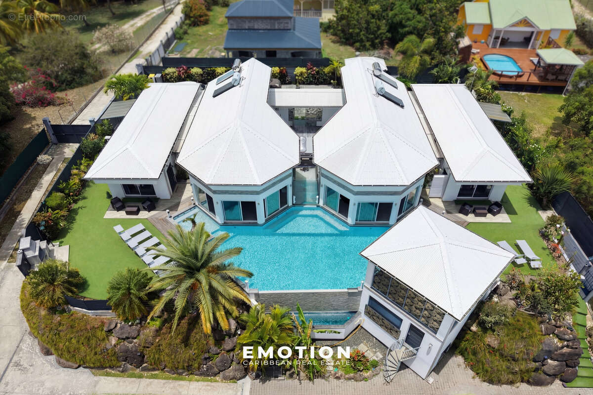 Maison à SAINT-FRANCOIS