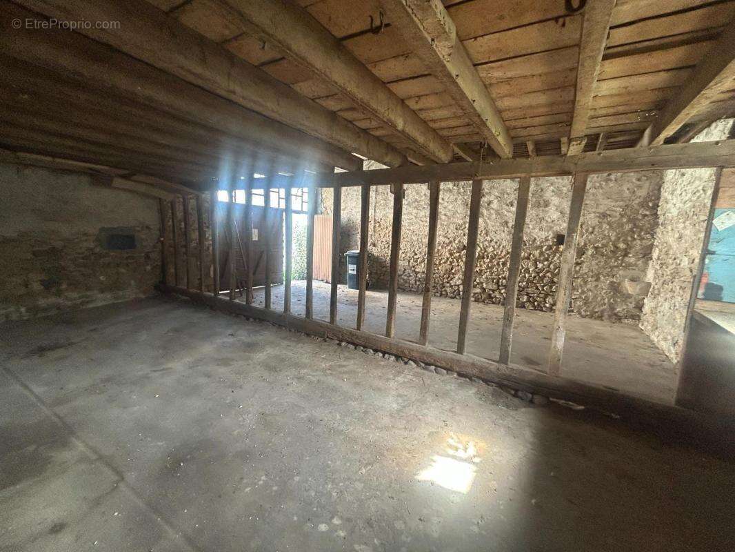 Maison à SAINT-MARCEL