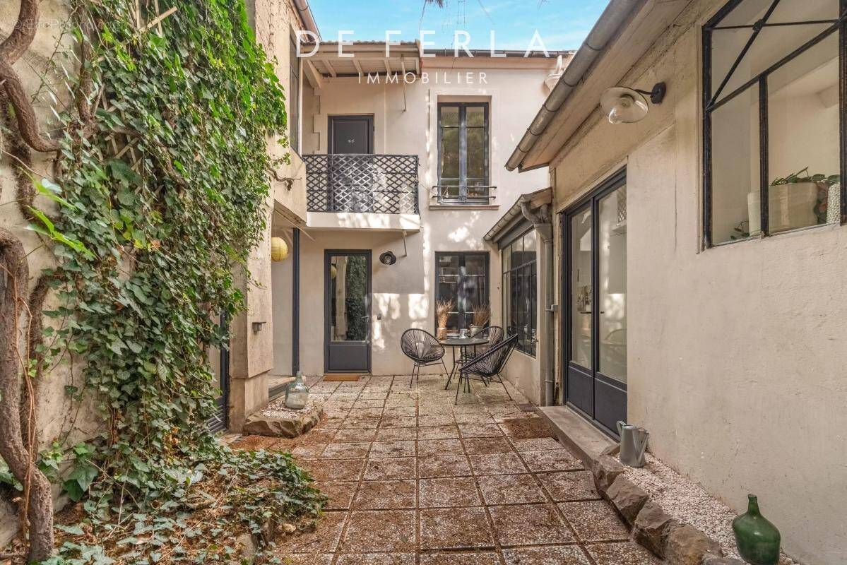 Maison à PARIS-13E