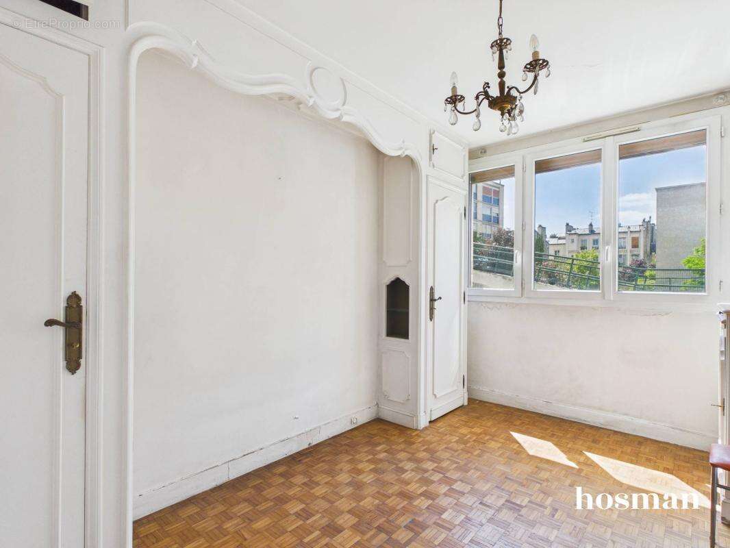 Appartement à PARIS-20E