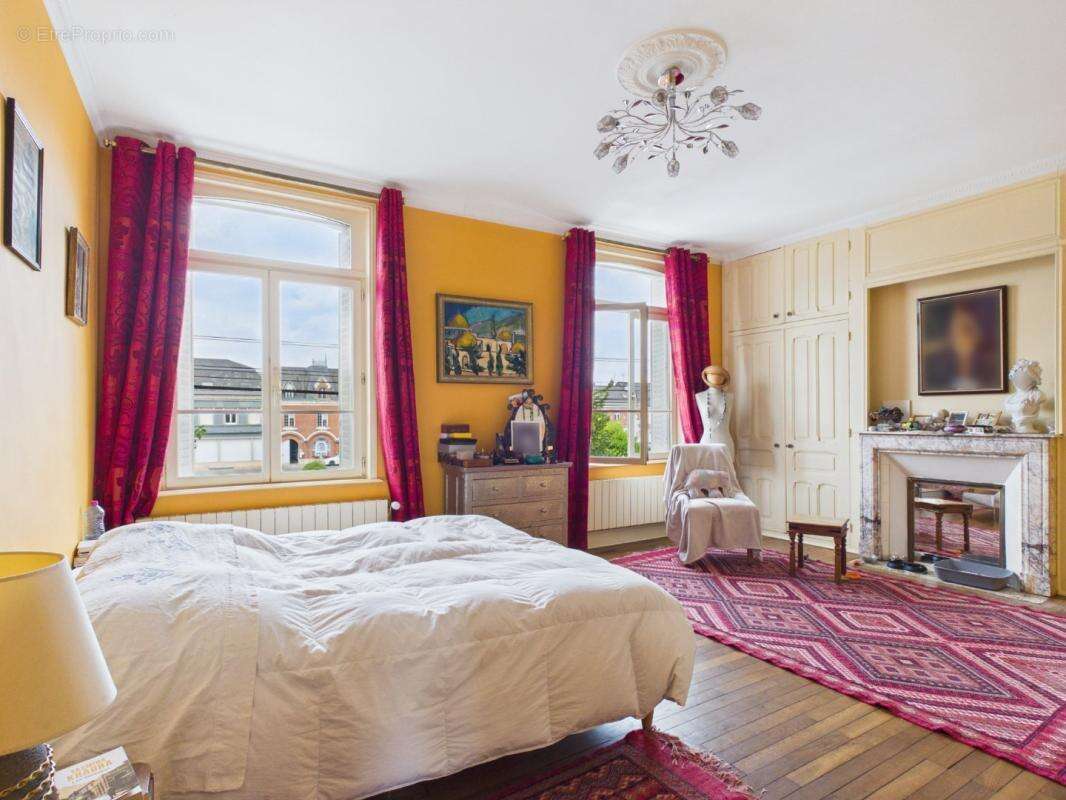 Maison 322 m² à Chaulnes  - photo 15