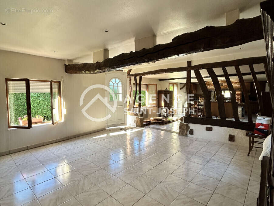 Maison à DOUDEVILLE