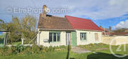 Maison à MONTHARVILLE