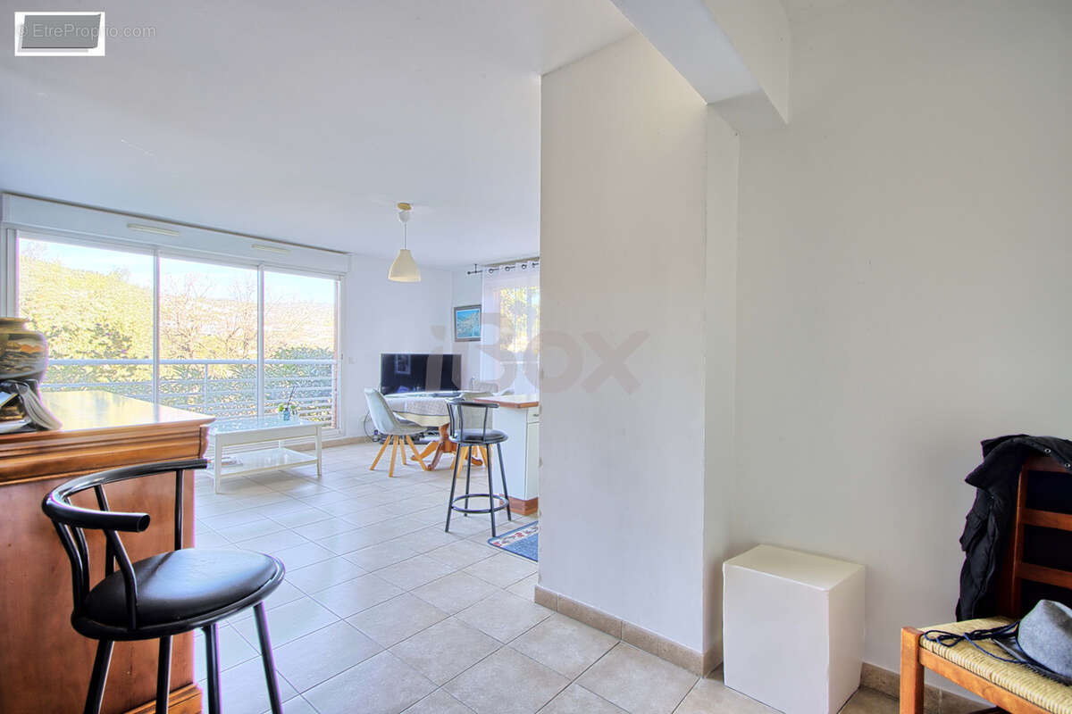 Appartement à HYERES