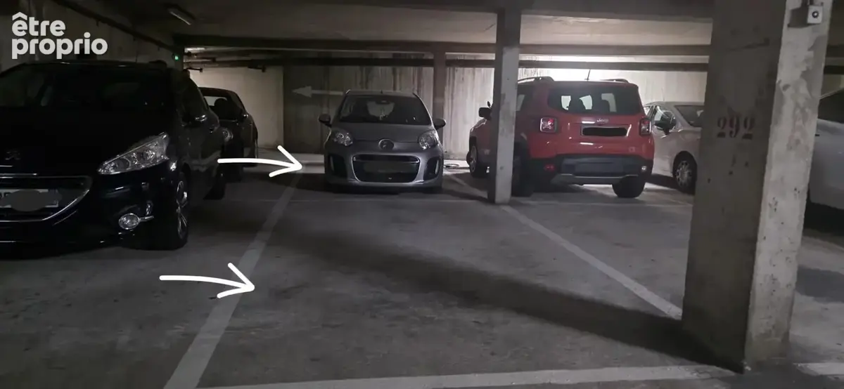 Mougins-le-Haut - 2P avec terrasse, 2 parkings et cave - Place des Arcades - photo 11