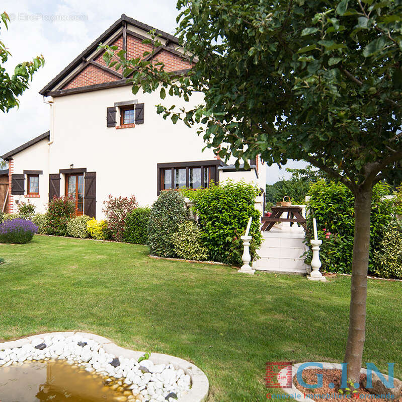 Maison à MONTIGNY