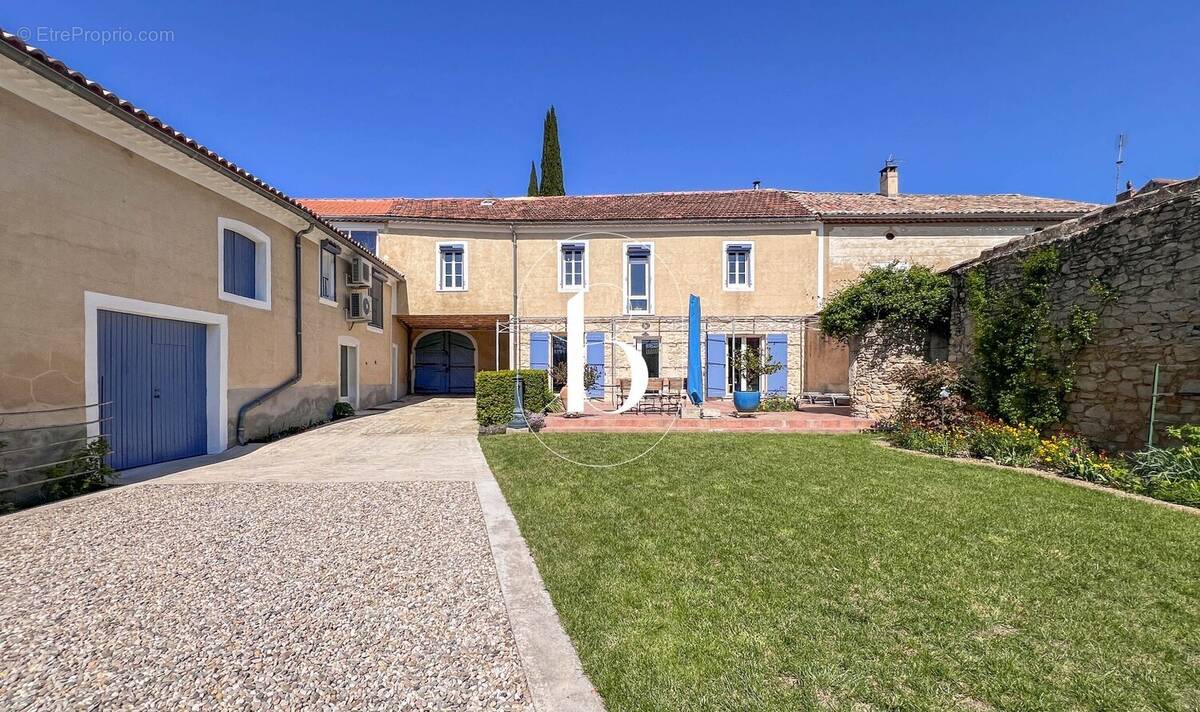 Maison à GOUDARGUES