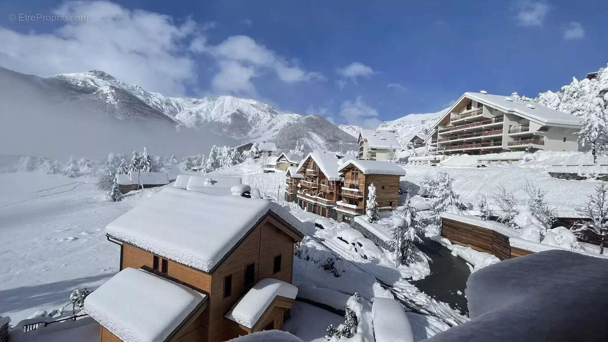 Appartement à SAINT-ETIENNE-DE-TINEE