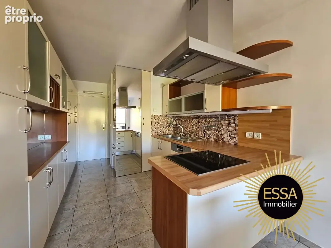 Appartement 5 pièces 135 m² à vendre à Rocquencourt (78150) - photo 9