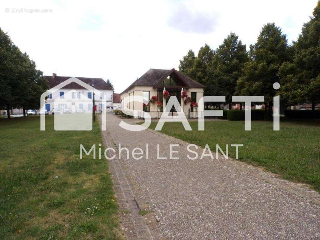 Terrain 360 m² à Nointel  - photo 6