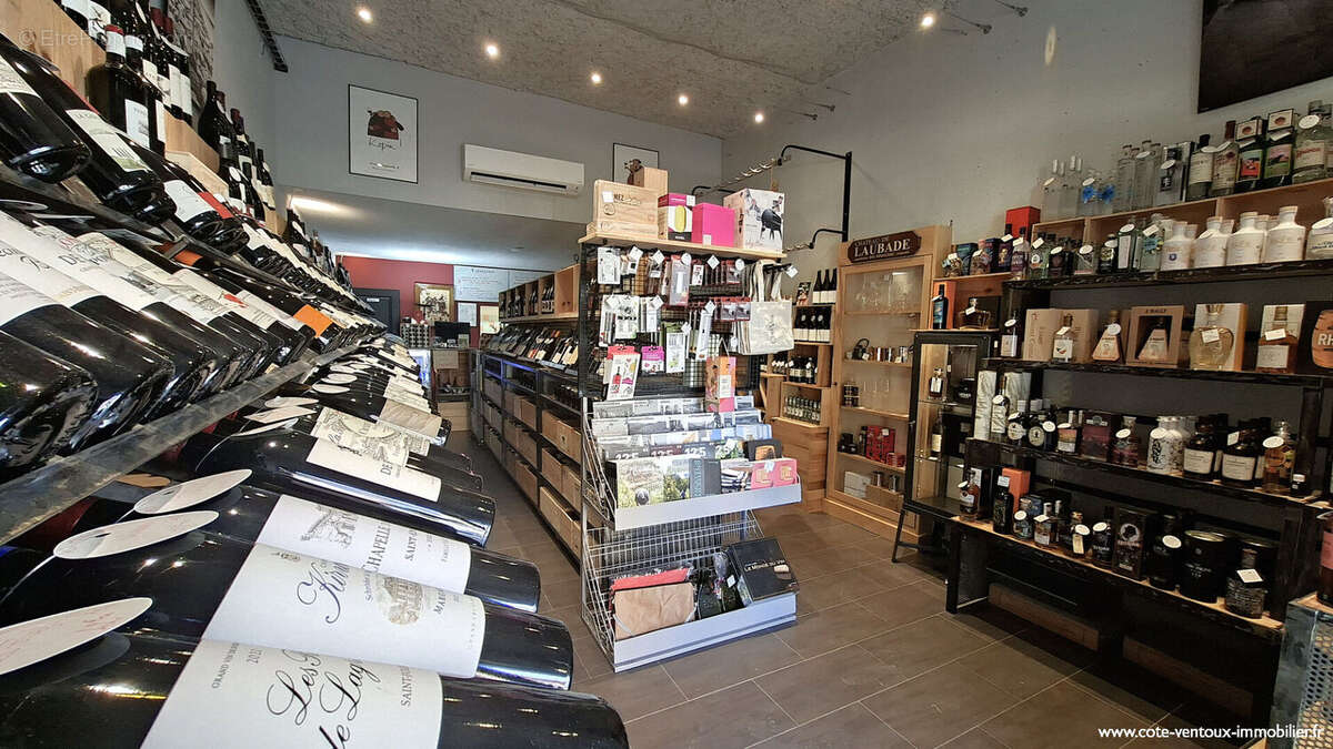 Commerce à VILLENEUVE-LES-AVIGNON