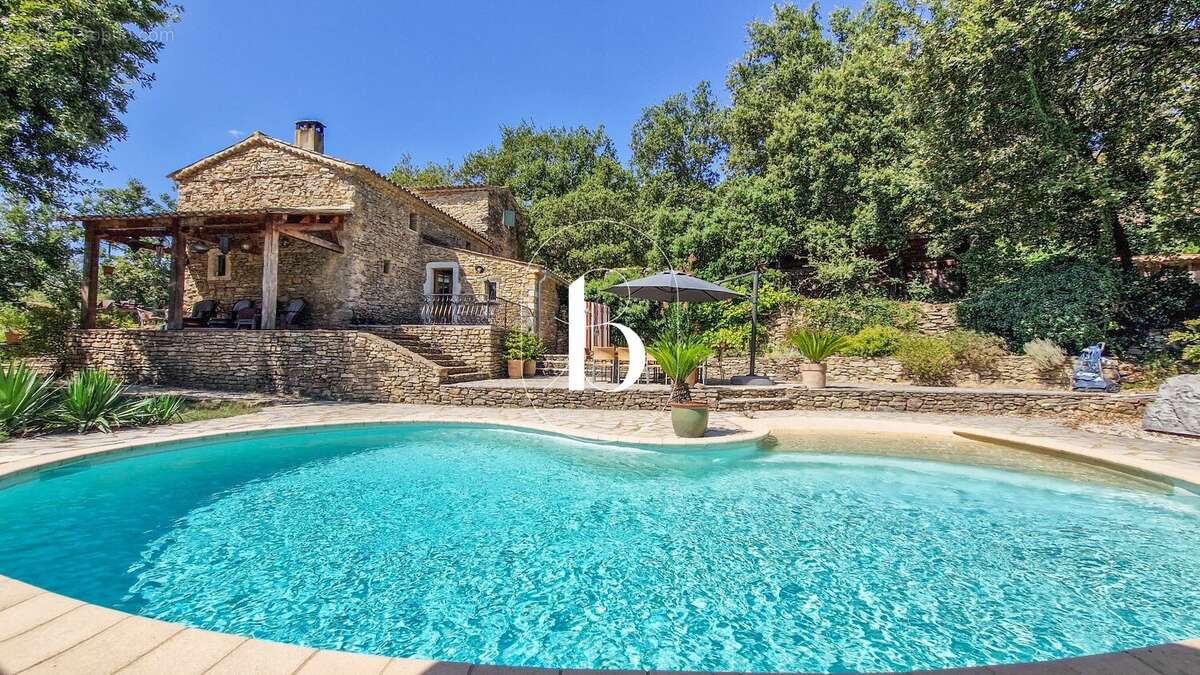 Maison à GOUDARGUES