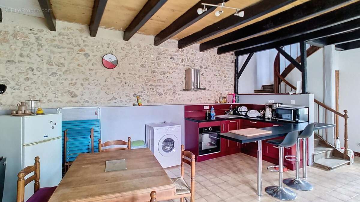 Maison à CHAUVIGNY