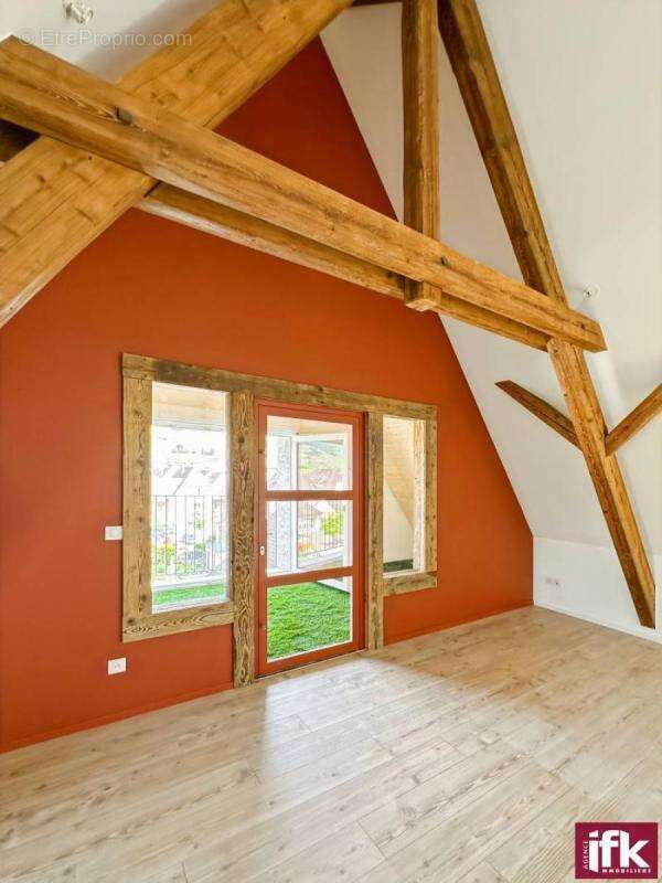 – Loft rénové 4/5 pièces dans les combles – Sigolsheim / KB Vignoble - photo 6