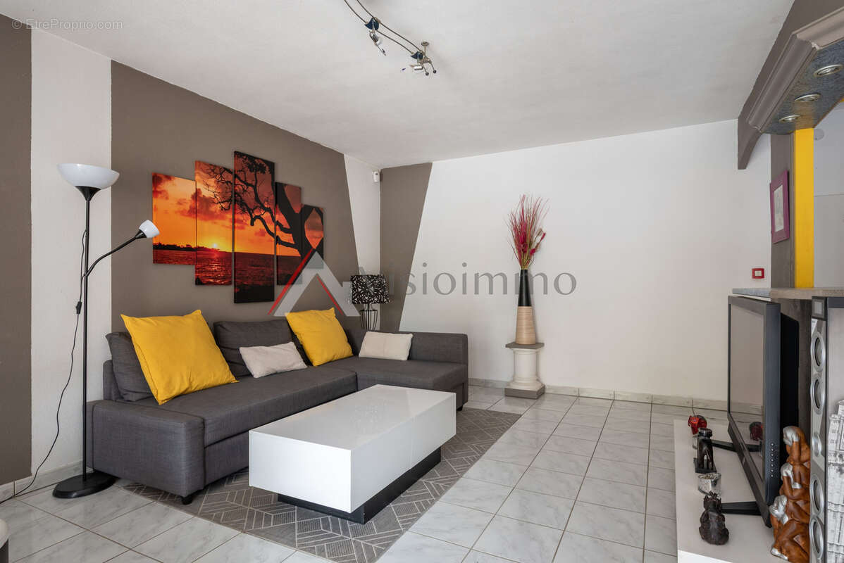 Appartement à LE PONT-DE-CLAIX