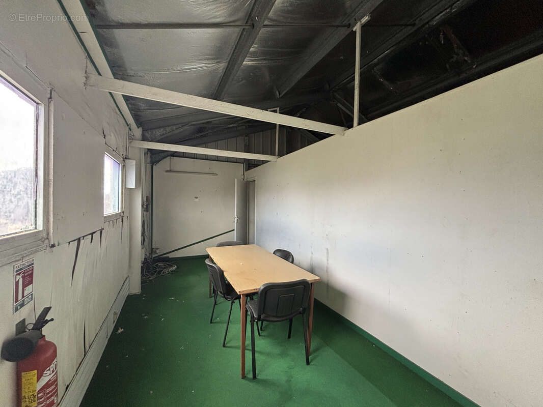 Commerce à FORT-DE-FRANCE