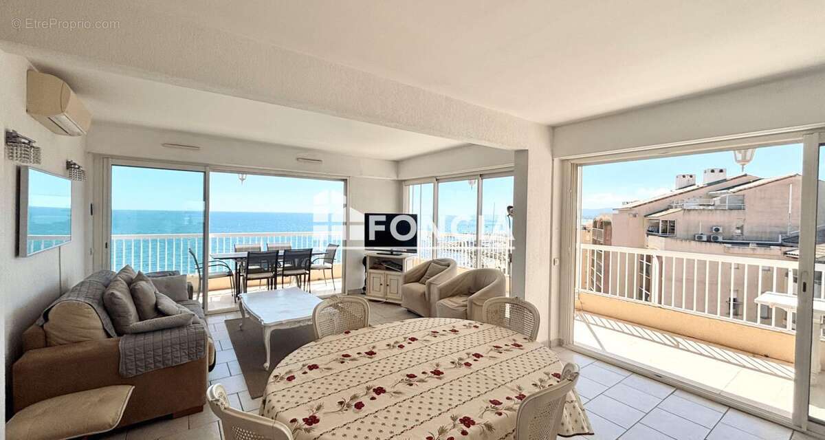 Appartement à FREJUS
