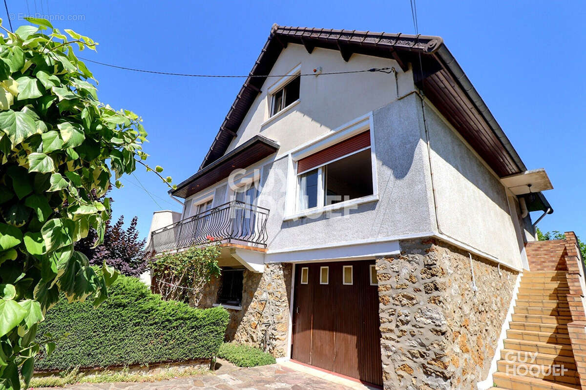 Maison à VILLEMOISSON-SUR-ORGE