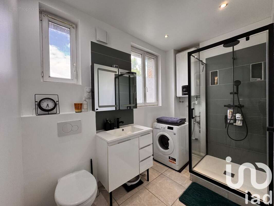 Photo 8 - Appartement à VILLENEUVE-LE-ROI