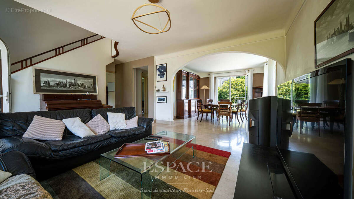 Entre golf, plage, Port et bourg à pied ? une adresse rare à personnaliser - photo 12
