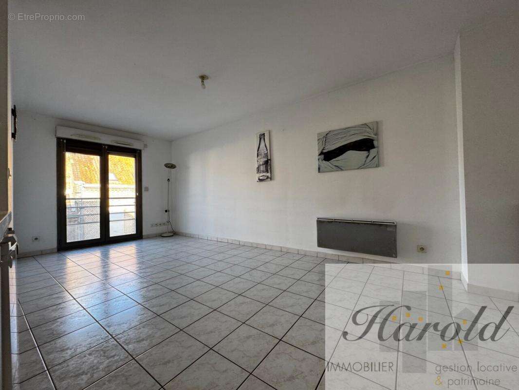 titre - Appartement à AMIENS