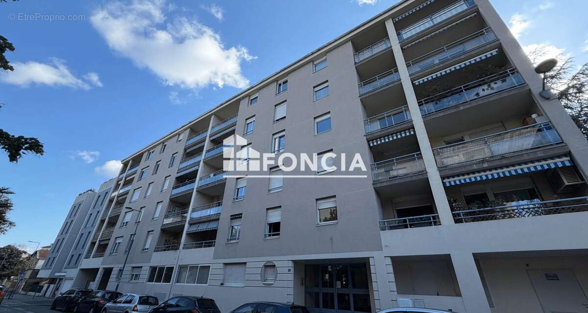 Appartement à VILLEURBANNE