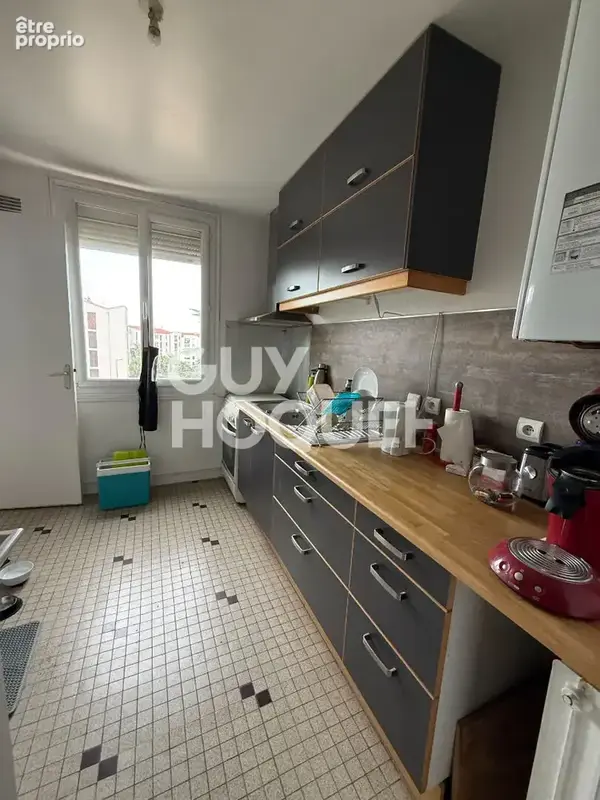 MOULIN A VENT  Apt F4  69 m² en dernier étage avec loggia et cave - photo 7