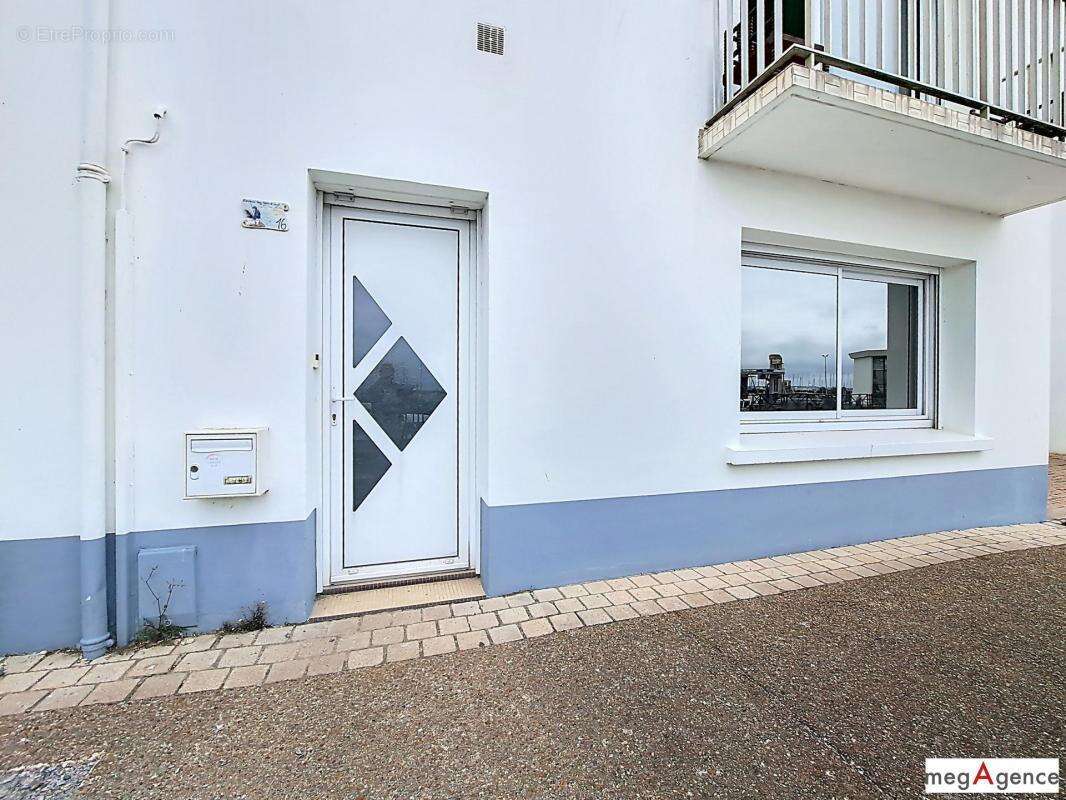 Maison à LA TURBALLE