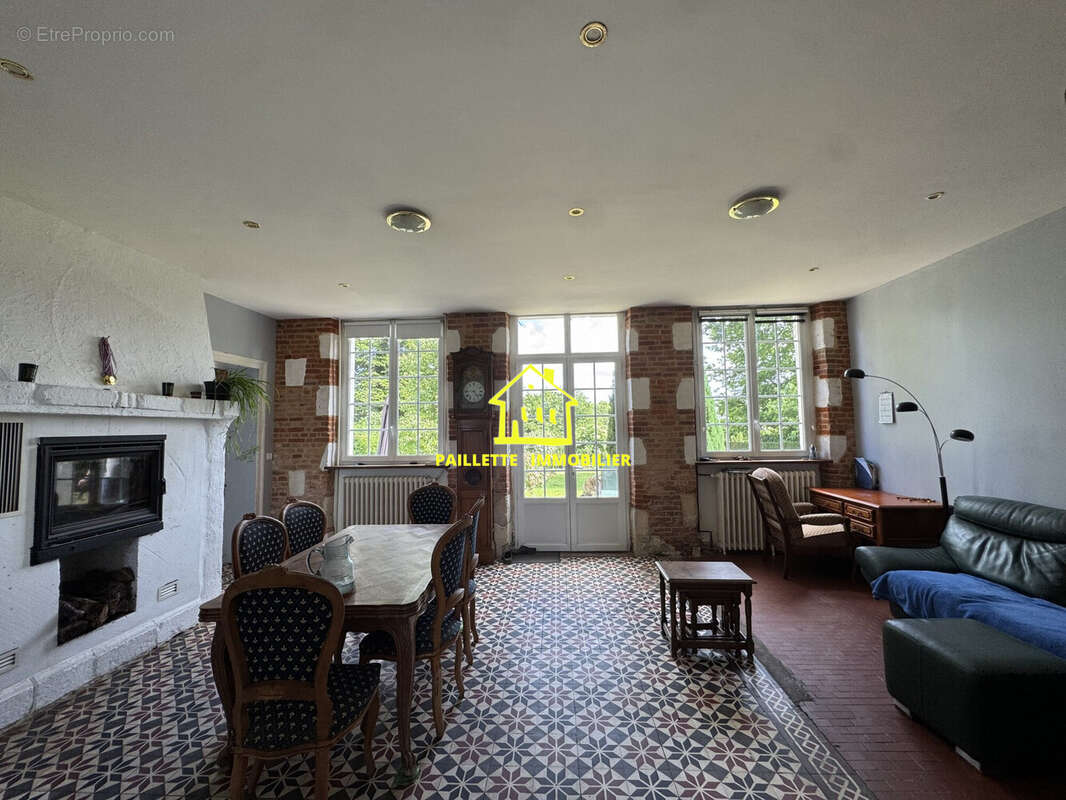 Maison à SAINT-ROMAIN-DE-COLBOSC