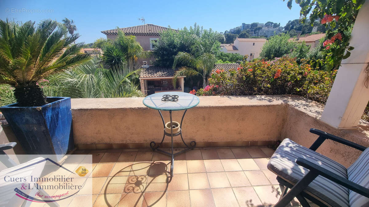 Maison à HYERES