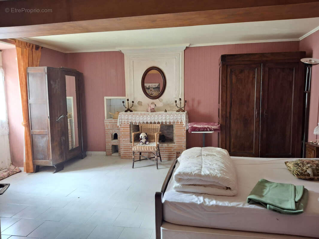 Maison à BENAIS