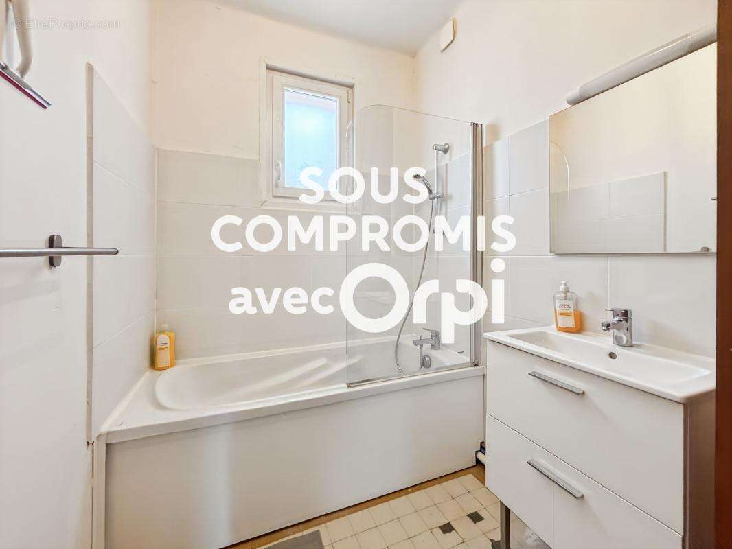 Appartement À Vendre - photo 7