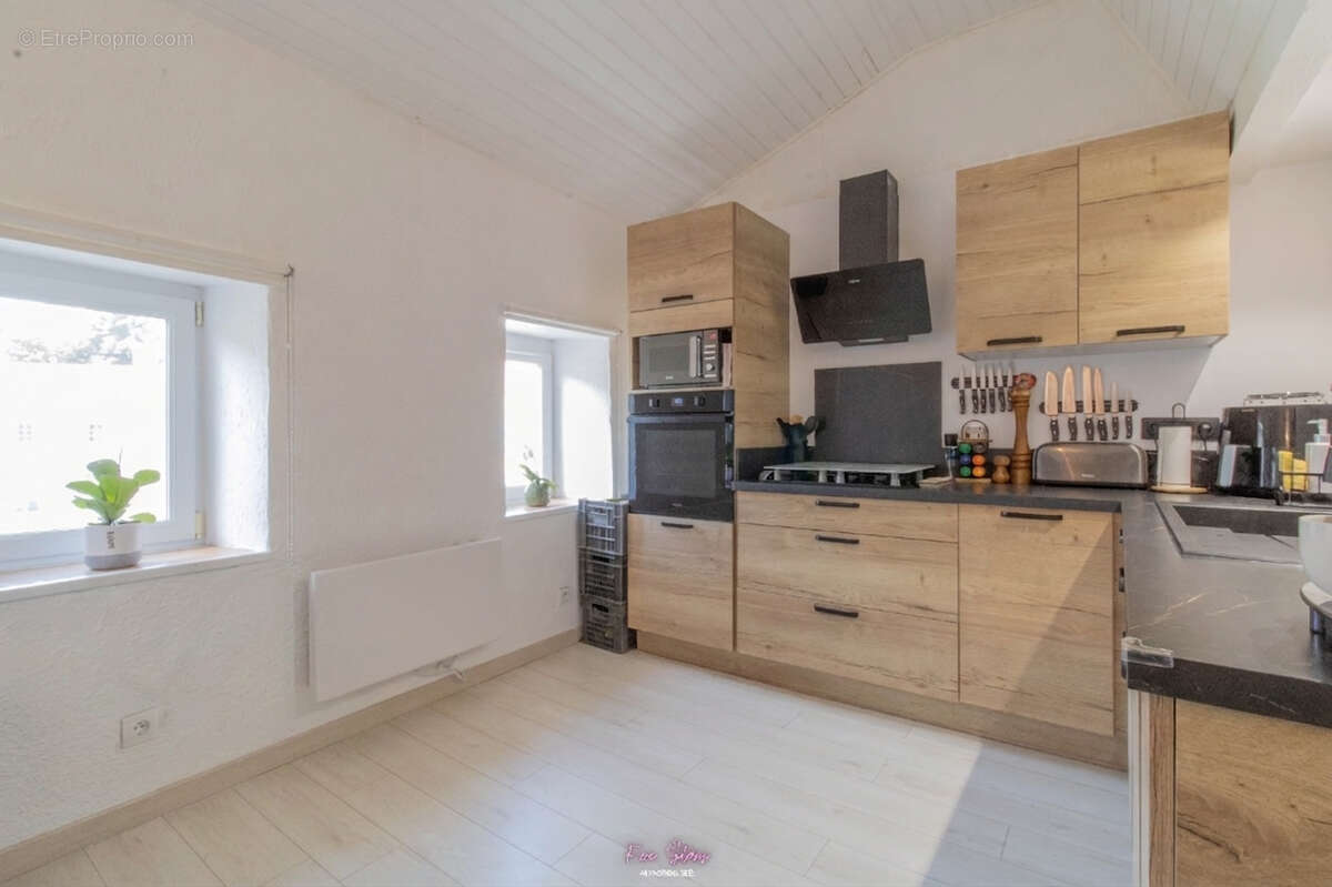 Appartement à VEZELISE