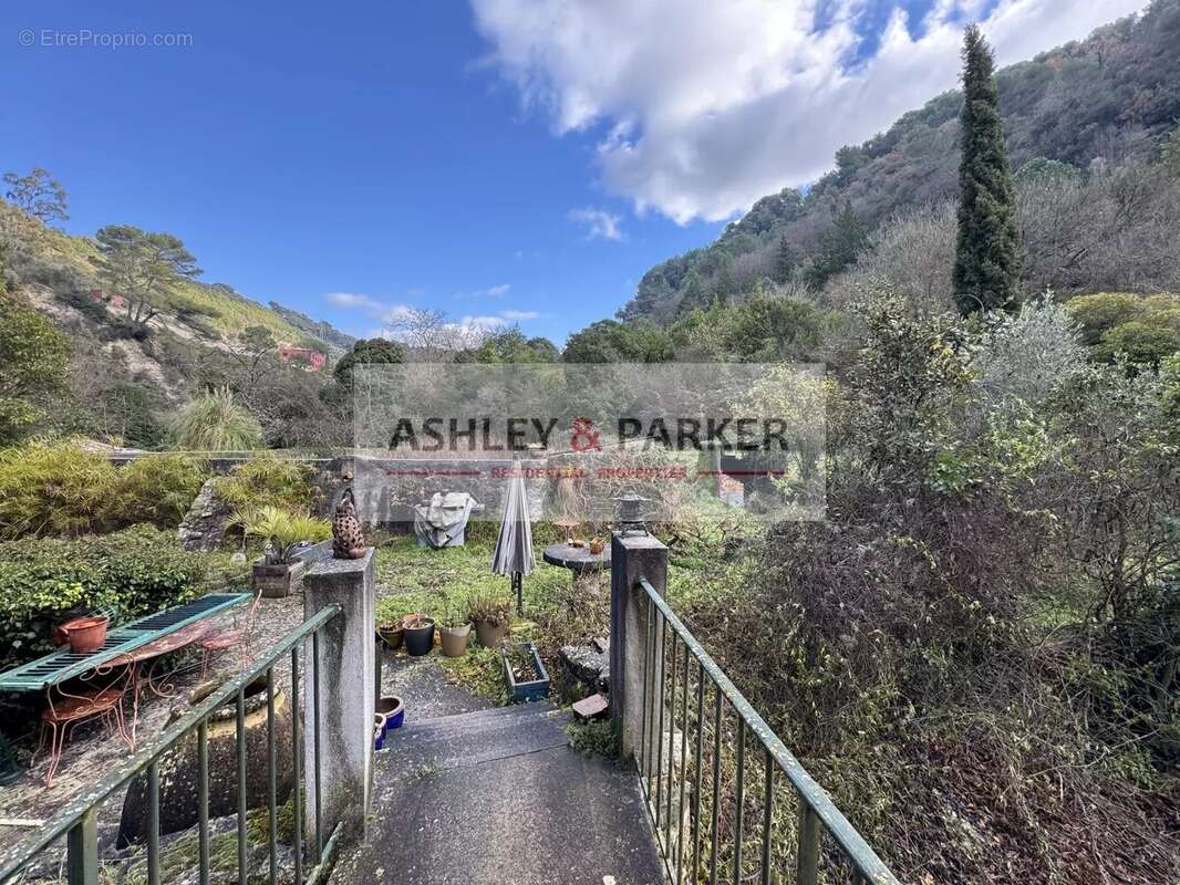 Maison à LA TRINITE