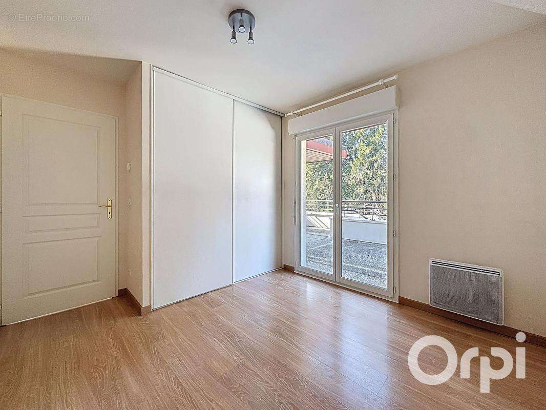 Appartement à REIGNIER