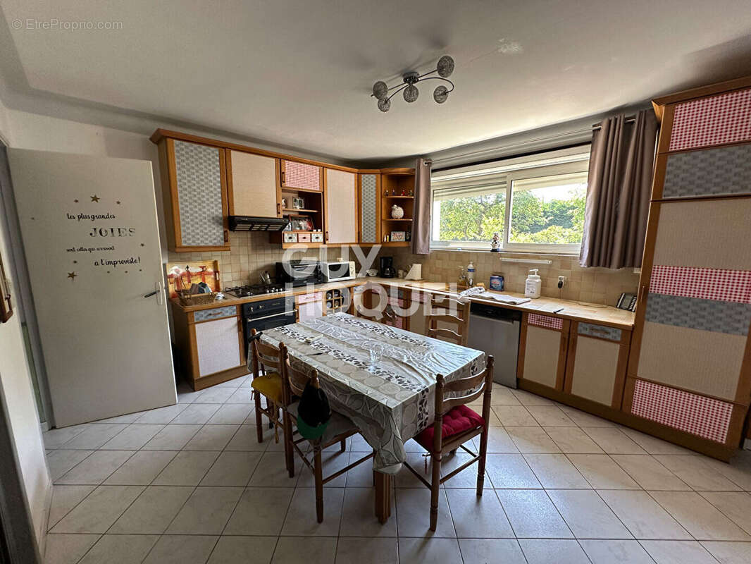 Maison 141 m² à Saint-Fromond  - photo 5