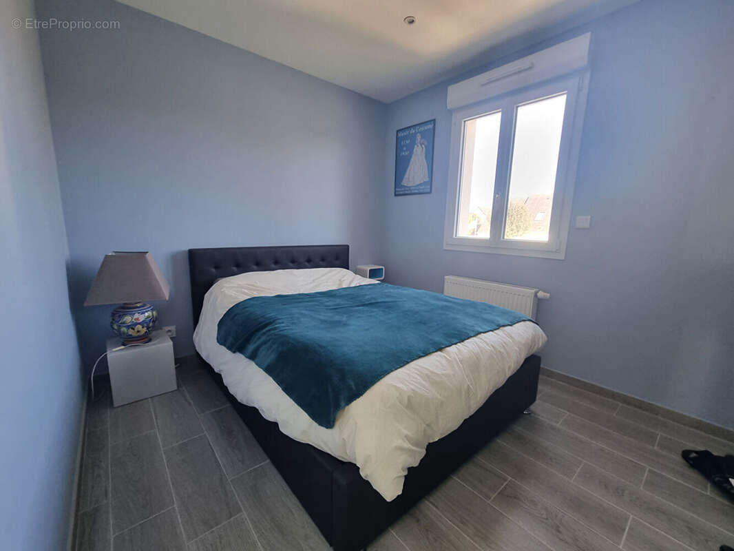 Maison à DRAGEY-RONTHON