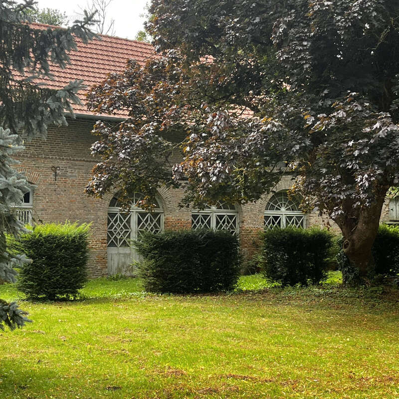 Maison à ROMESCAMPS