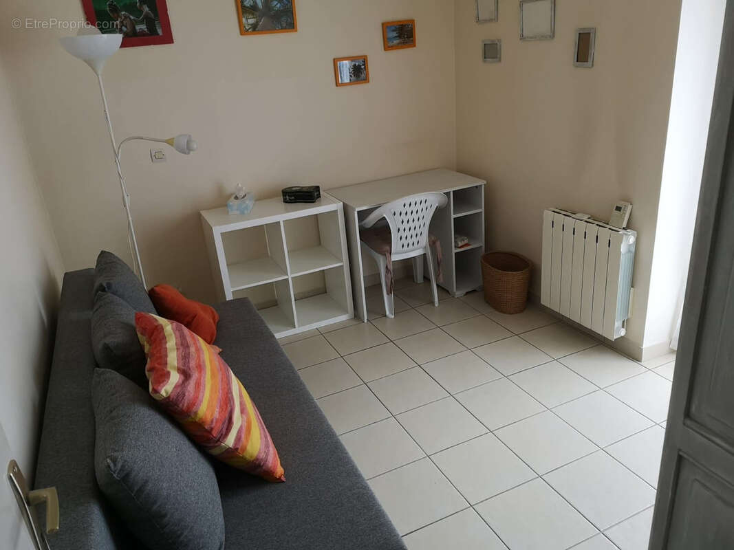 Appartement à CHEVANNES