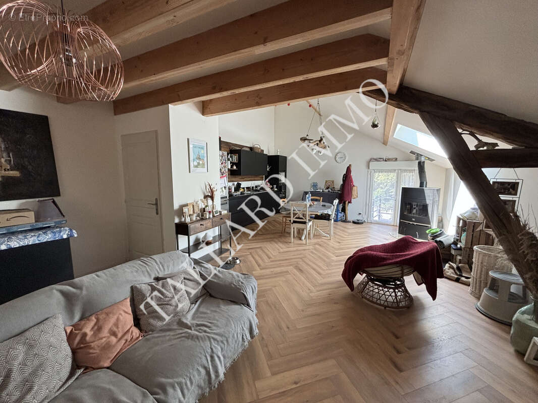 Maison à ROCHEBRUNE