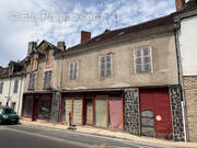 Appartement à SAINT-YRIEIX-LA-PERCHE