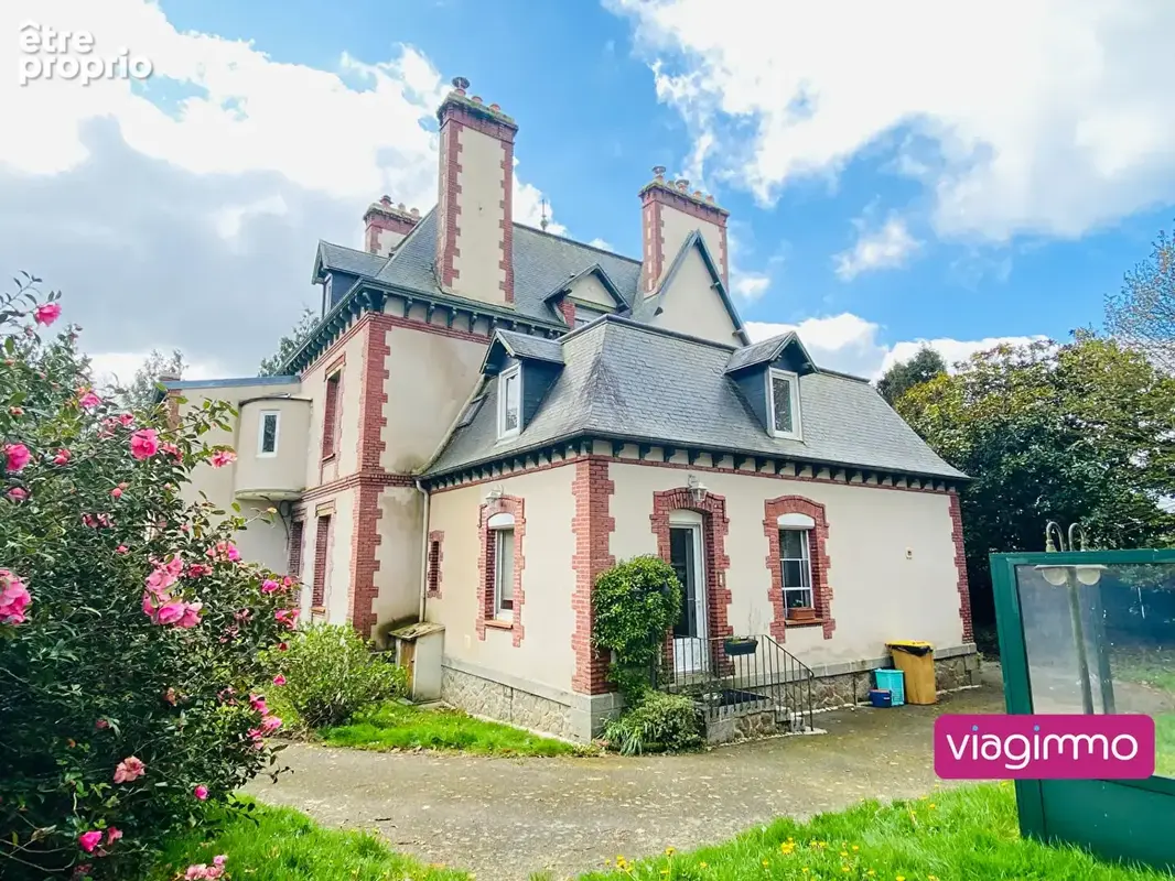 Maison bourgeoise PLOEUC L'HERMITAGE 14 pièces 357.53 m² - photo 10