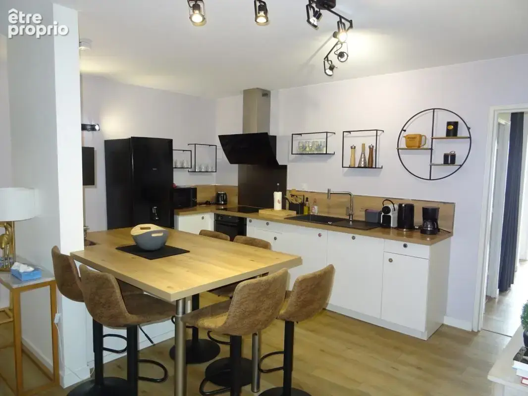 Limoges secteur ouest rose des vents tres belle appartement de 86 m² 3 chambres 3 salles d'eau 3 wc loggia1 - photo 3