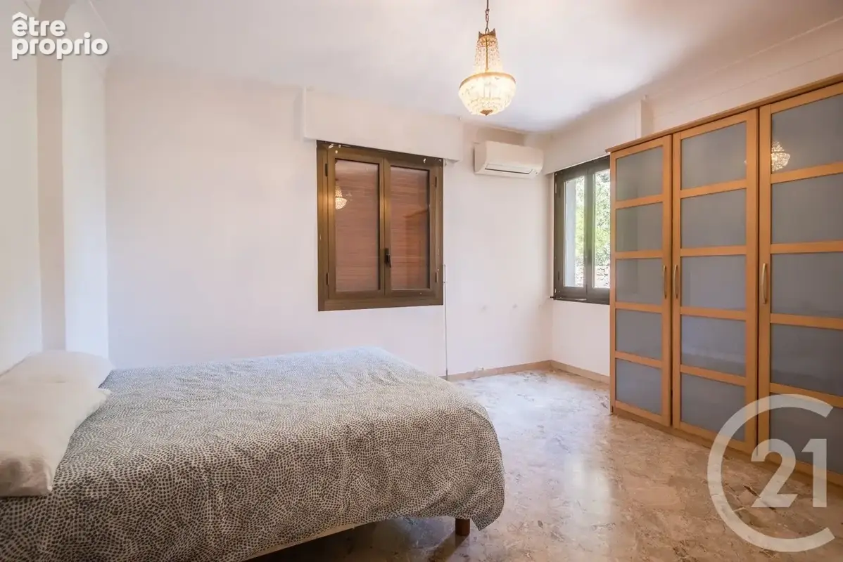 Maison 189 m² à Beausoleil  - photo 11